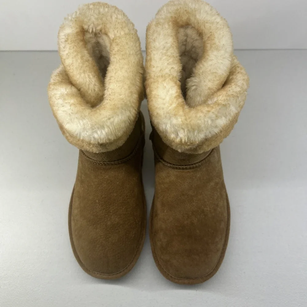 Lamo Essentials Ankle Boots‎ Women's Size 6 Chestnut Suede Shearling